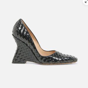 Gorgeous! New Bottega Veneta Black Comet Woven Leather Heels Pumps 39 - $600